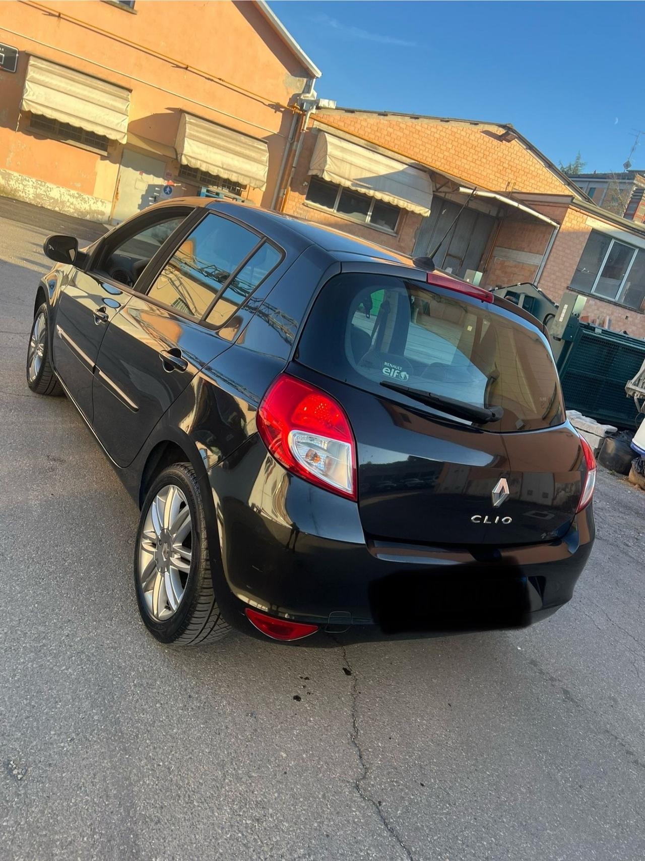 Renault Clio 1.2 16V 5 porte GPL Dynamique