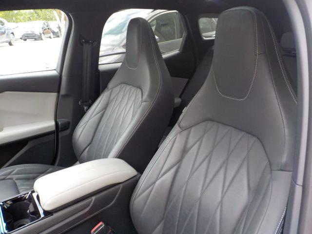 FORD Explorer -E Extended Range Explorer Premium 286 CV