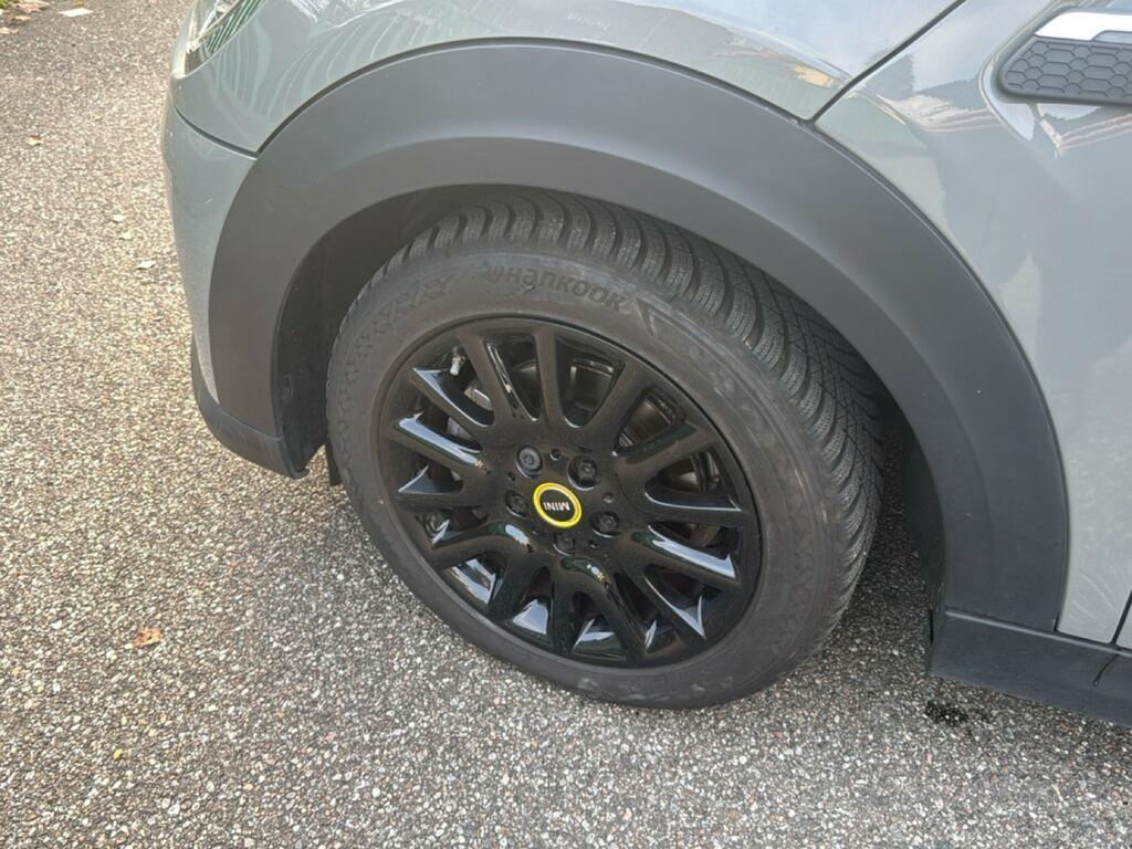 Mini Cooper SE 3p Classic auto