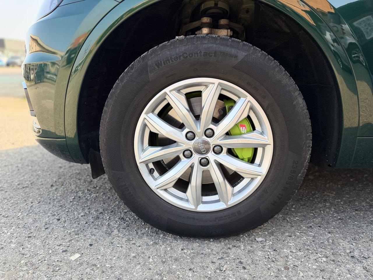 Audi Q5 Business Sport 2.0 40 TDI #9784