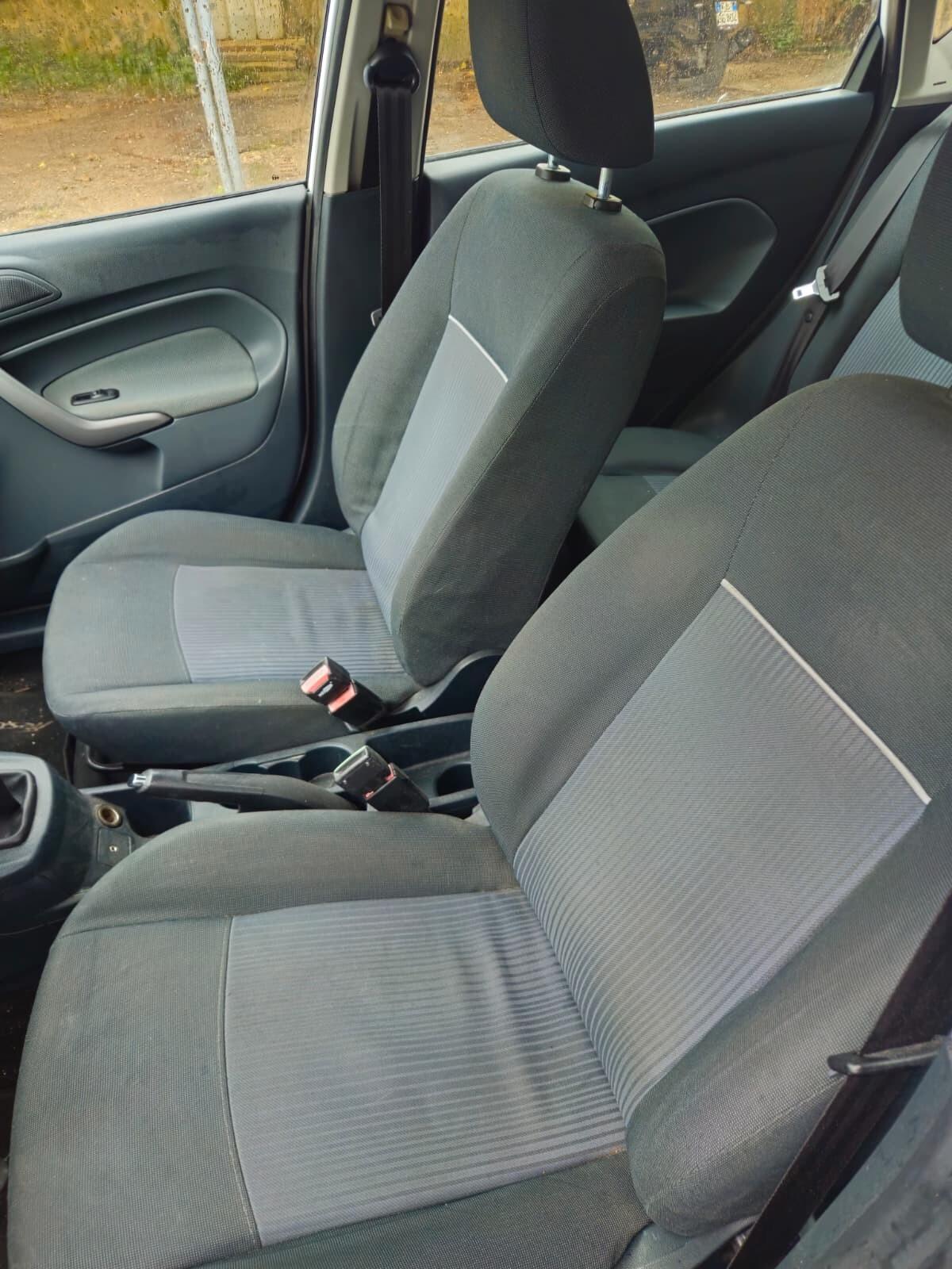 Ford Fiesta Fiesta+ 1.4 TDCi 70CV 5 porte