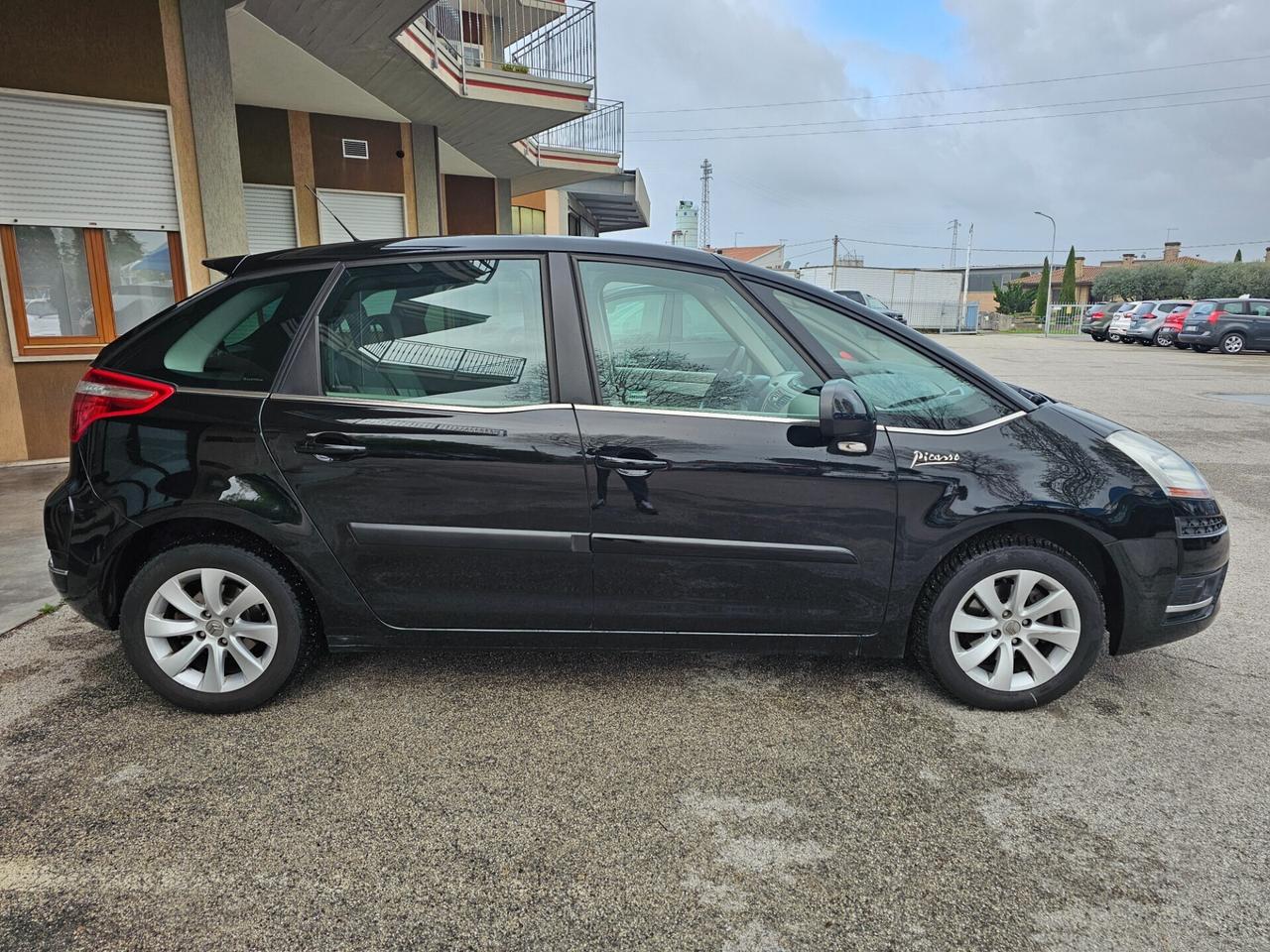 Citroen C4 Picasso 1.6 Benzia 120 cv