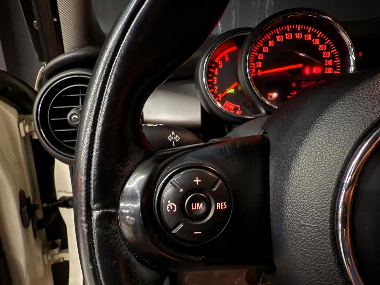 Mini 1.5 One D Hype 5 porte