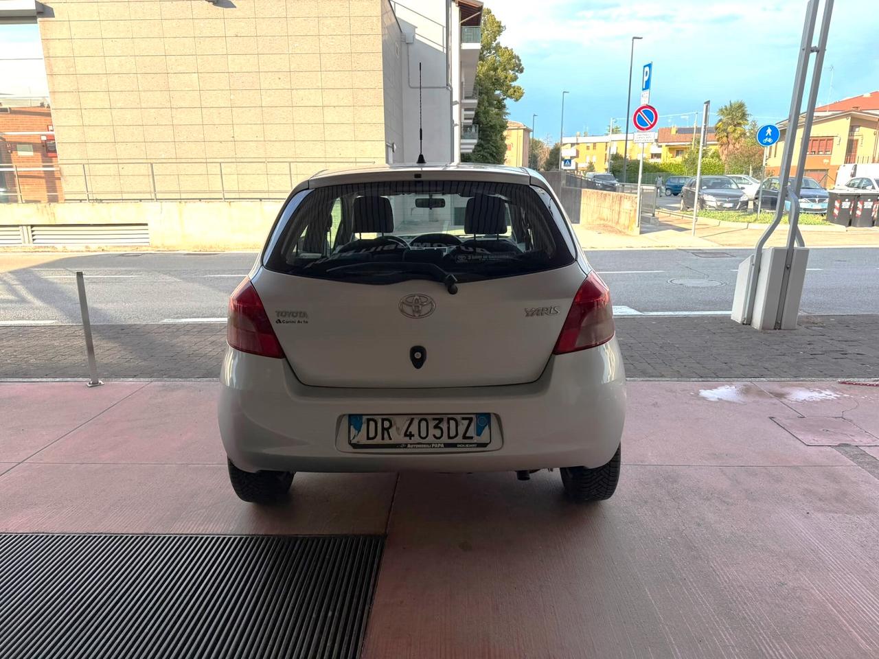 Toyota Yaris 1.3 5 porte