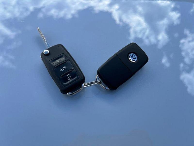 Volkswagen up! 1.0 55kW move up!