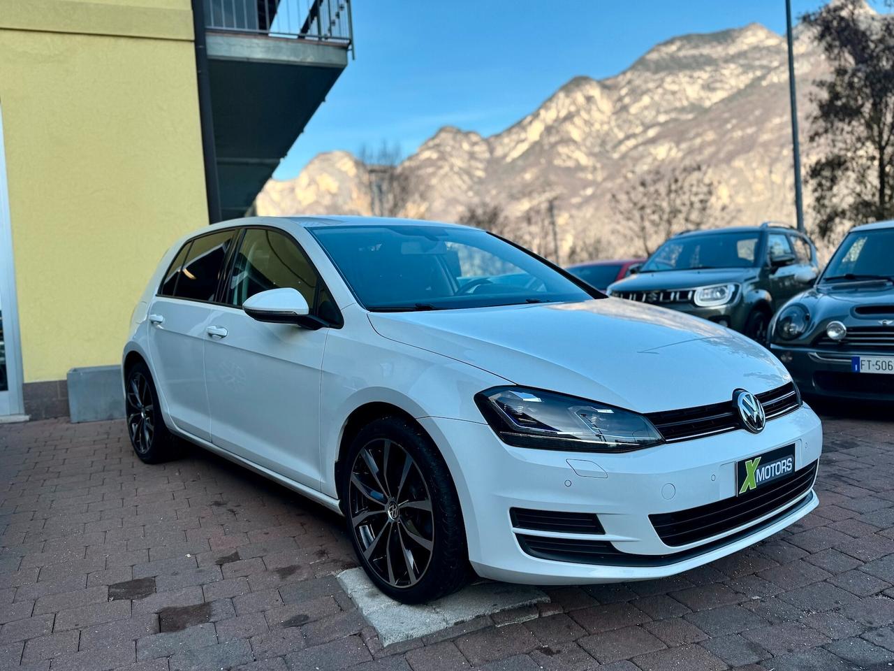 Volkswagen Golf 2.0 TDI 5p. Highline BlueMotion Technology