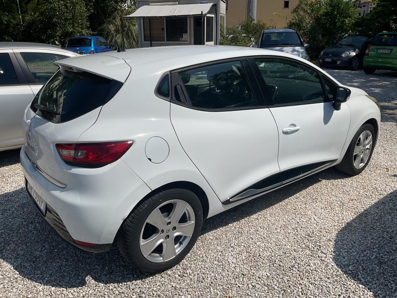 Renault Clio 1.2 75CV 5 porte Live
