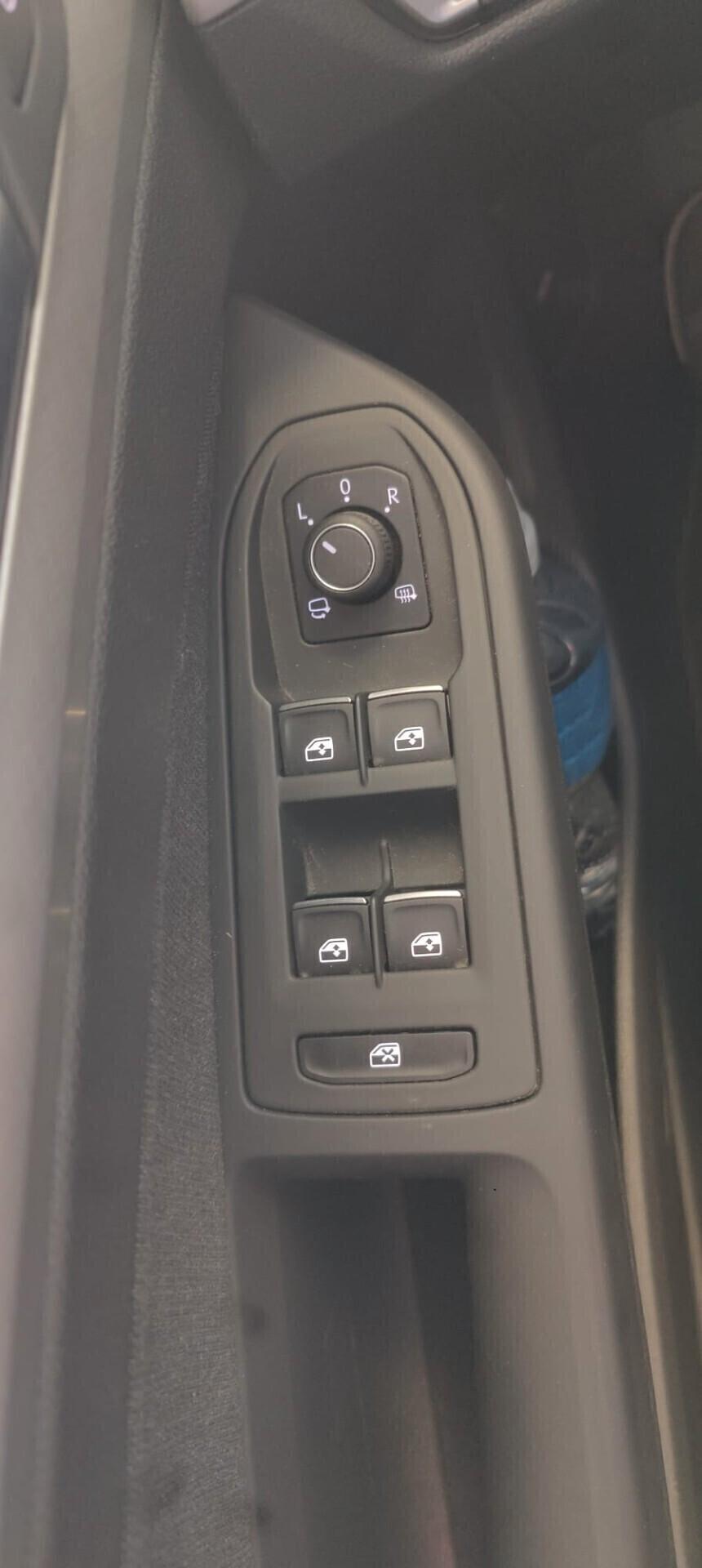 Volkswagen Golf 1.0 eTSI EVO DSG Life