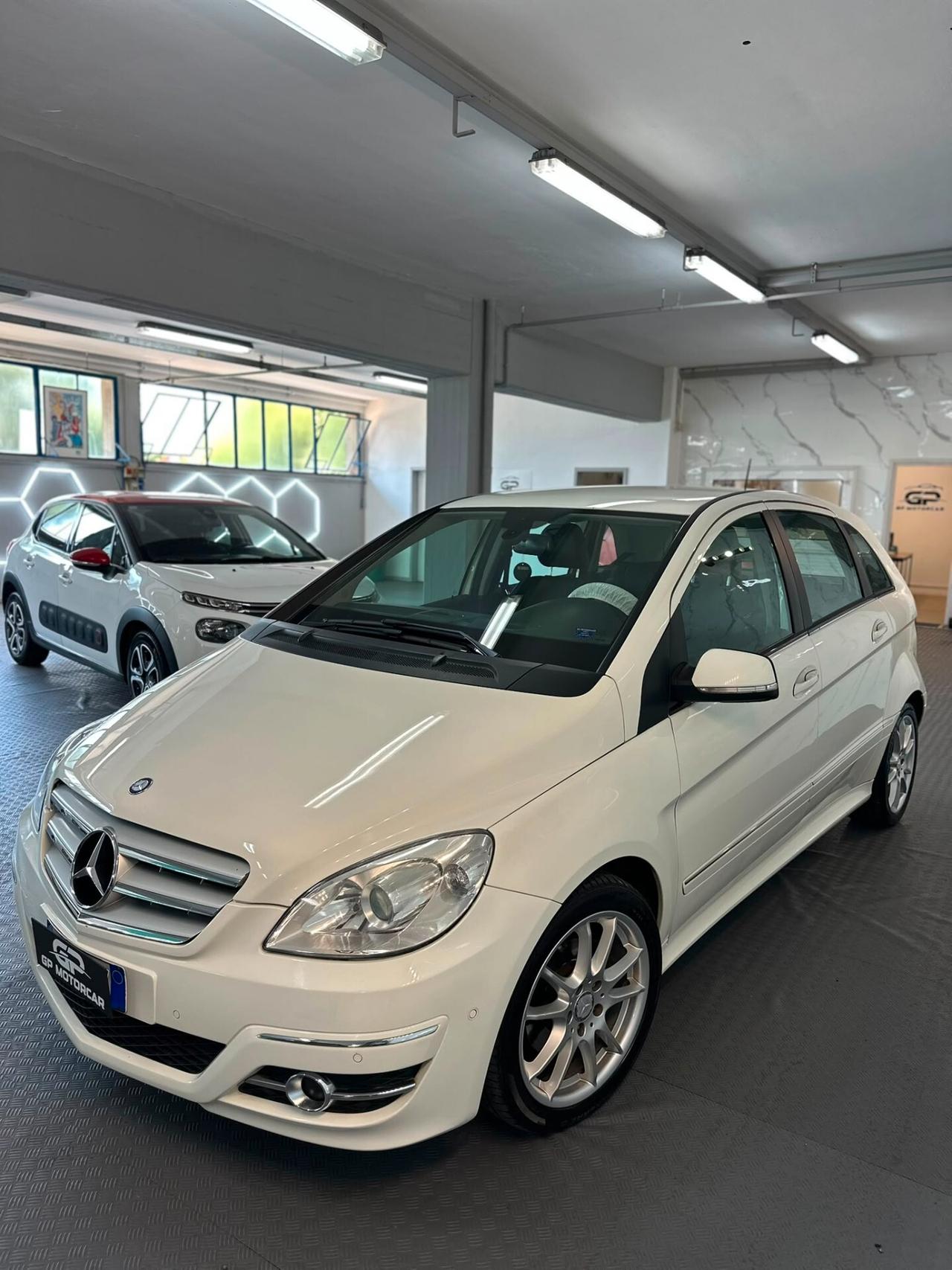 Mercedes-benz B 180 CDI Premium