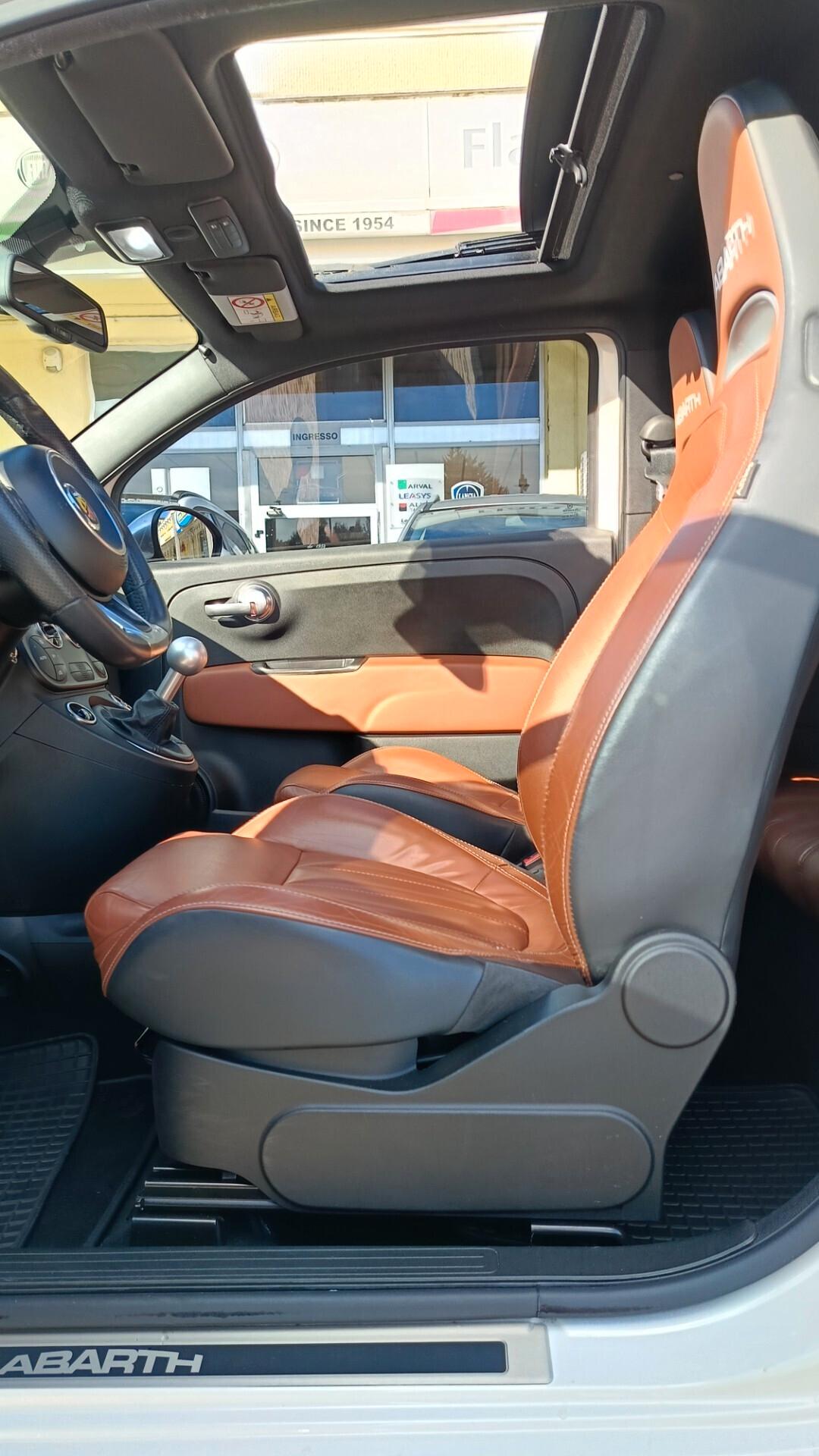 Abarth 595 1.4 Turbo T-Jet 165 CV Turismo