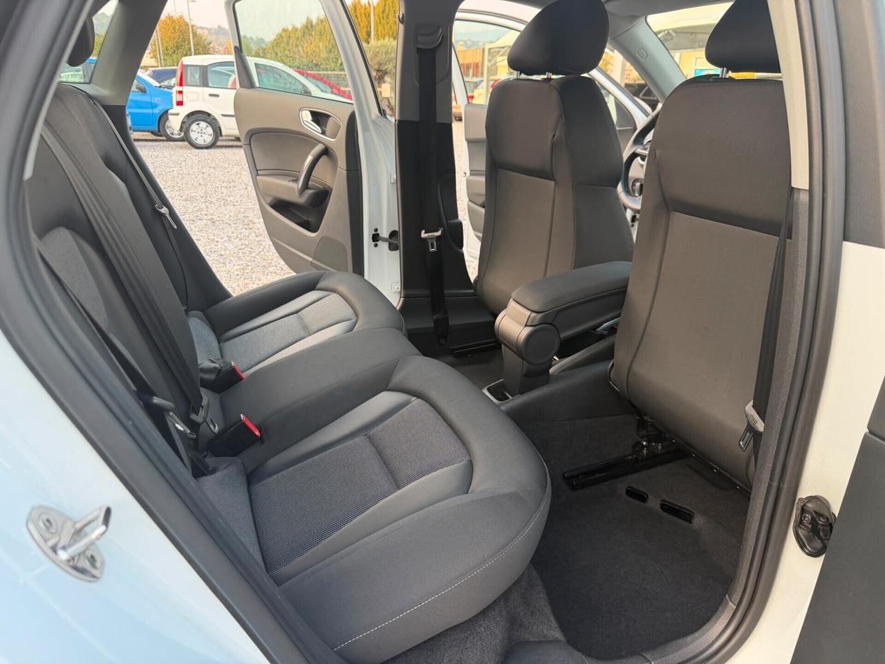 Audi A1 1.6 TDI S tronic AUTOMATICA OK NEOPATENTATI
