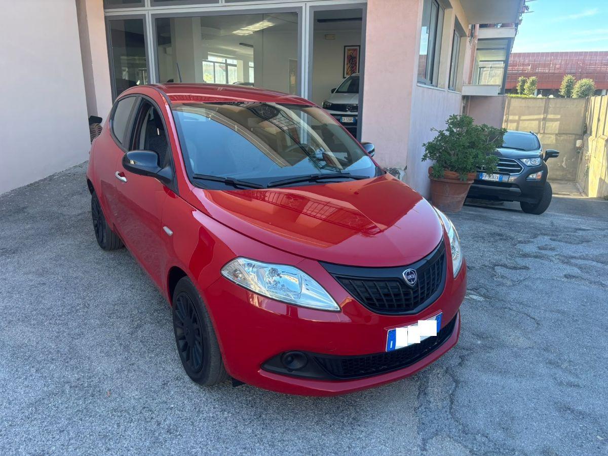 LANCIA Ypsilon 1.0 FireFly S&S Hybrid Oro