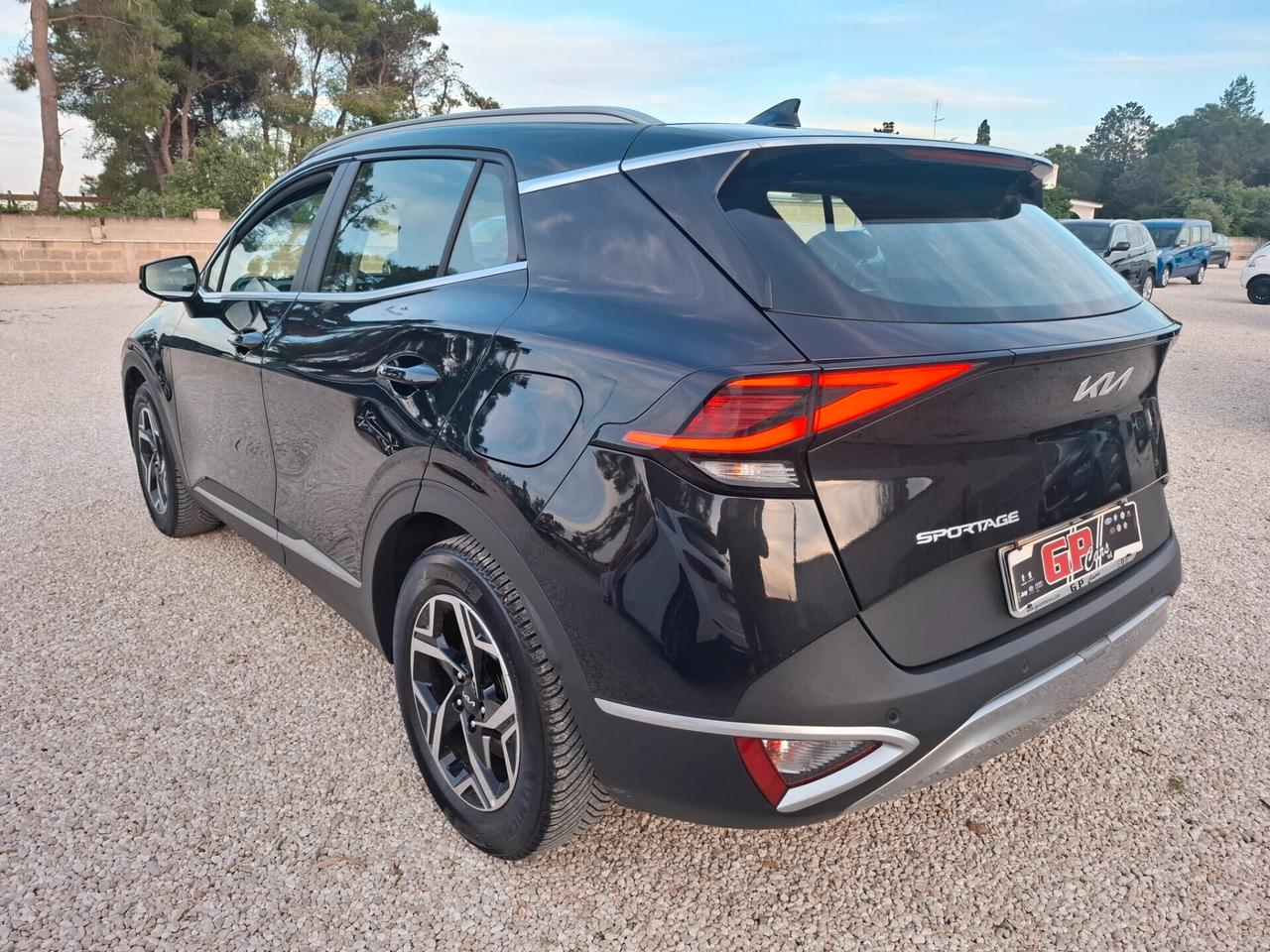 Kia Sportage 1.6 CRDI-136cv*B-LED*NAVY*VIRTUAL