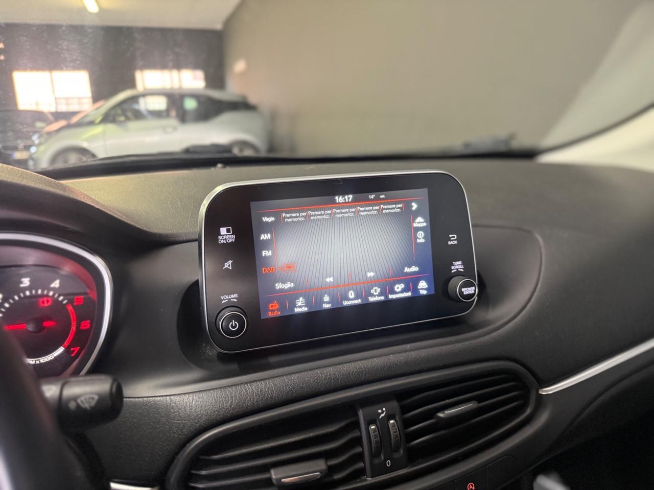 Fiat Tipo 1.6 Mjt S&S 5 porte Design