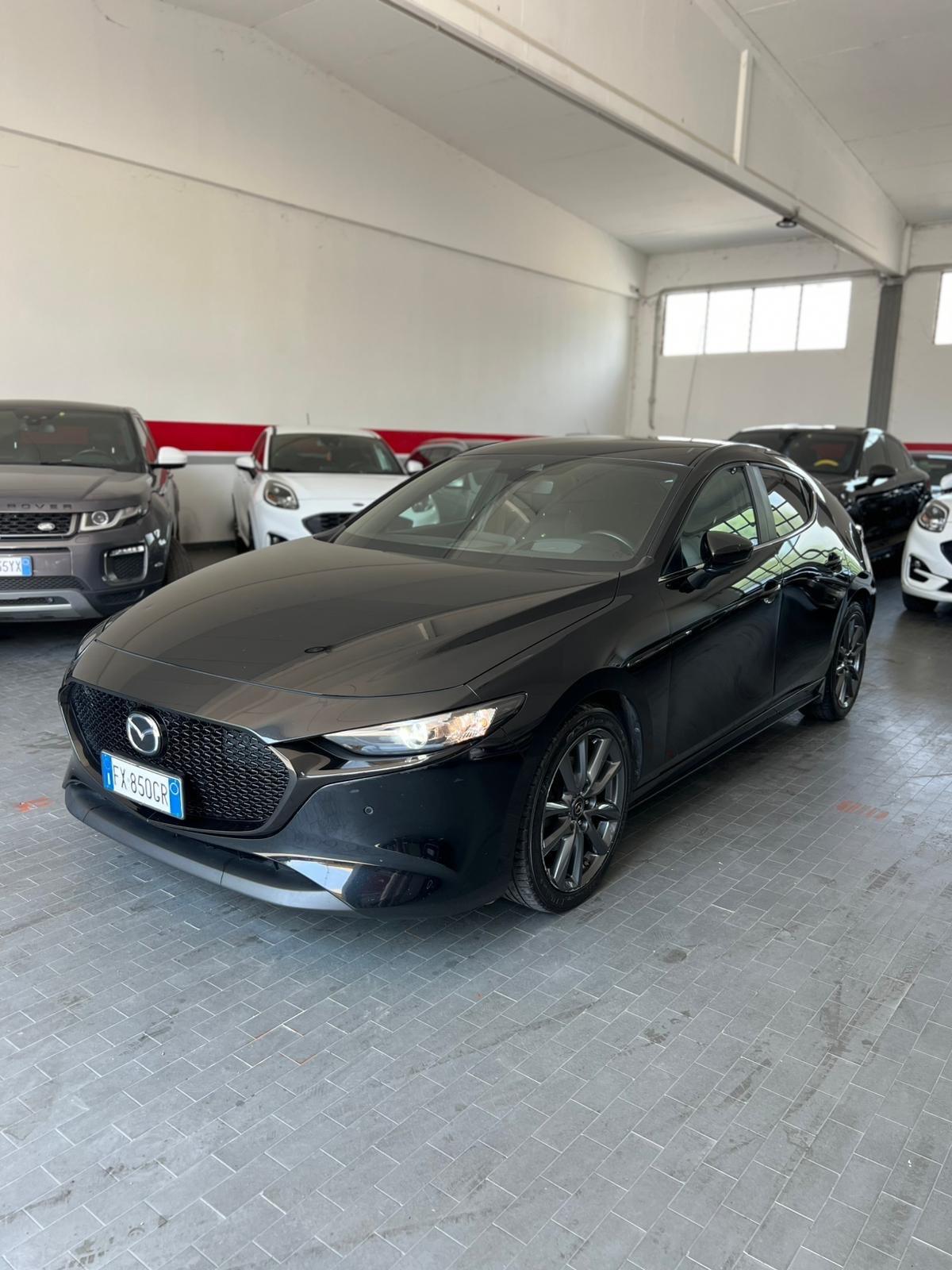 Mazda 3 Mazda3 2.0L e-Skyactiv-G M Hybrid Exclusive