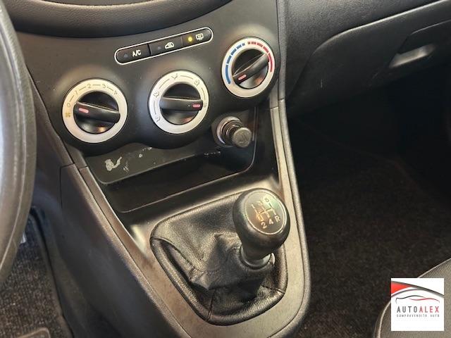 HYUNDAI - i10 1.1 Active Gpl NEOPATENTATI