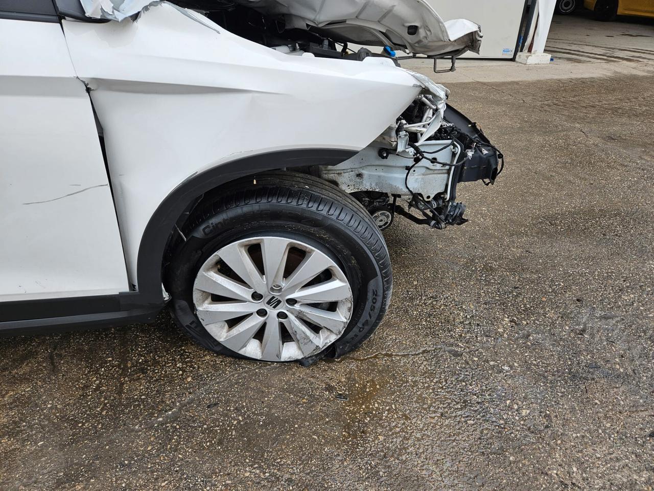 SEAT Arona 1.0 ecotsi FR 95cv INCIDENTATA