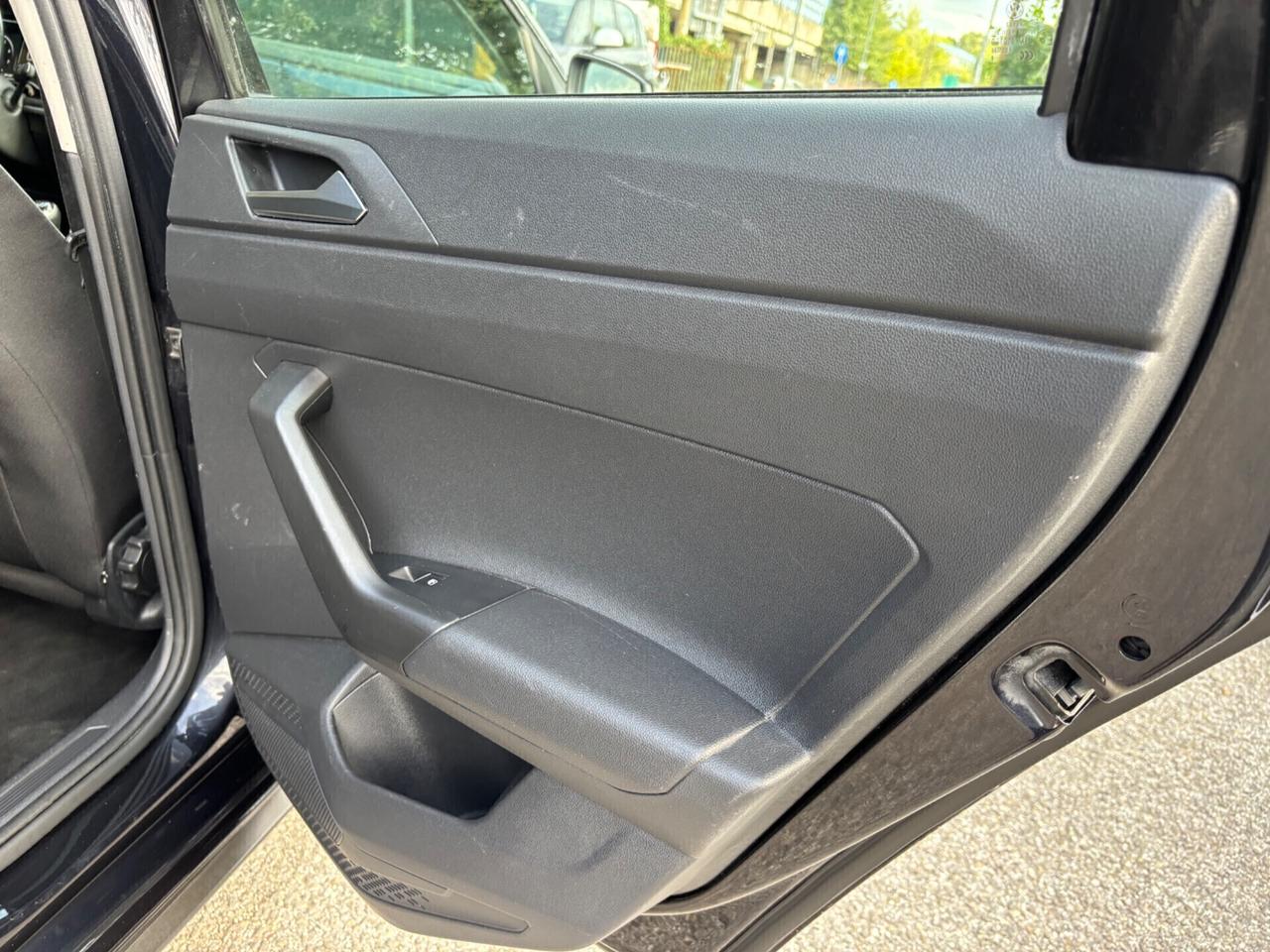 Volkswagen Polo 1.0 metano R-Line OK NEOPATENTATI