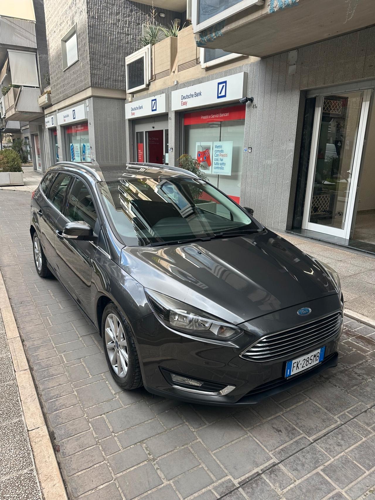 Ford Focus 1.5 TDCi 120 CV Start&Stop Powershift SW Titanium