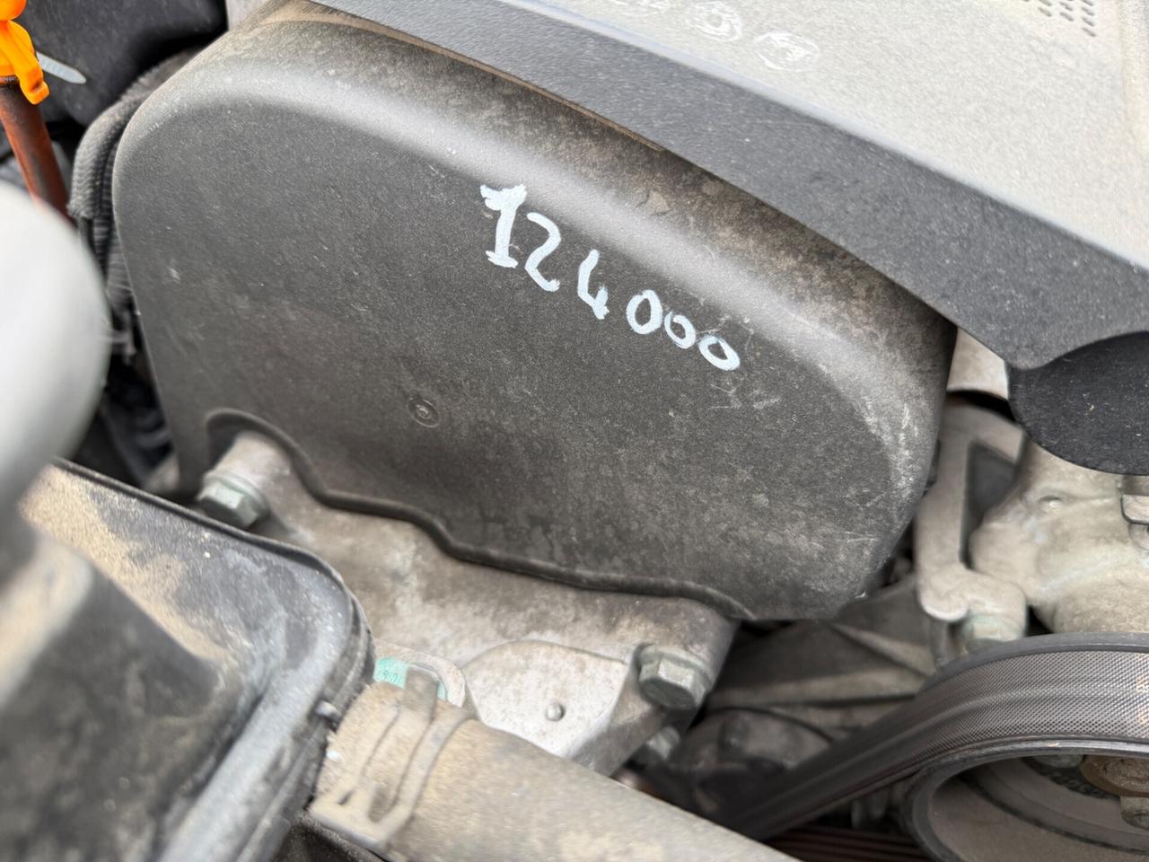 VW GOLF 1.6 BENZINA EURO4 UNI PROP NEOPATENTATI