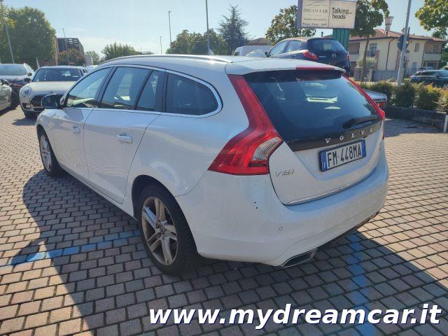 VOLVO V60 D6 AWD Geartronic Plug-In Hybrid