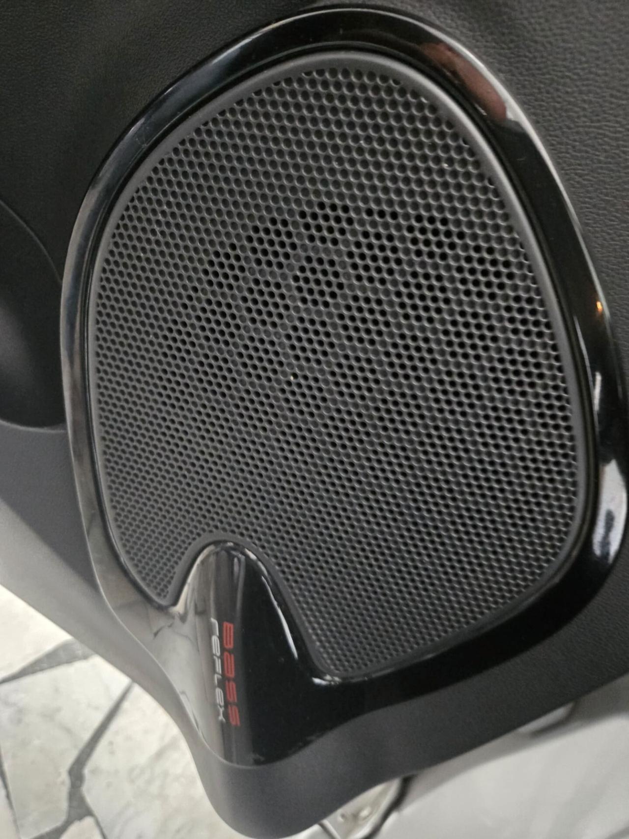 Renault Clio dCi 8V 75 CV 5 porte Duel