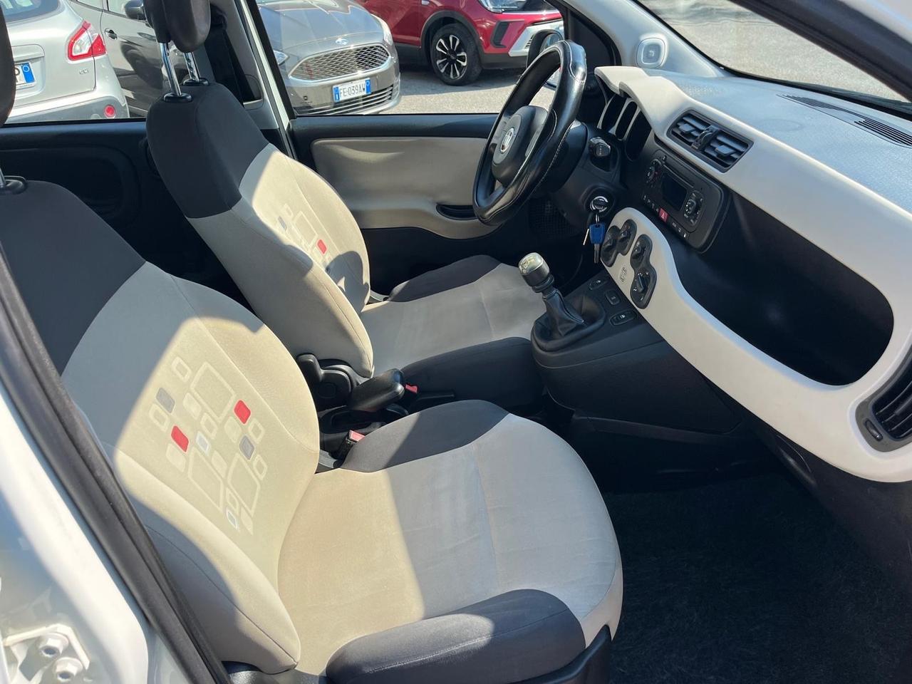Ford Panda 0.9 twin air,metano -full-2013