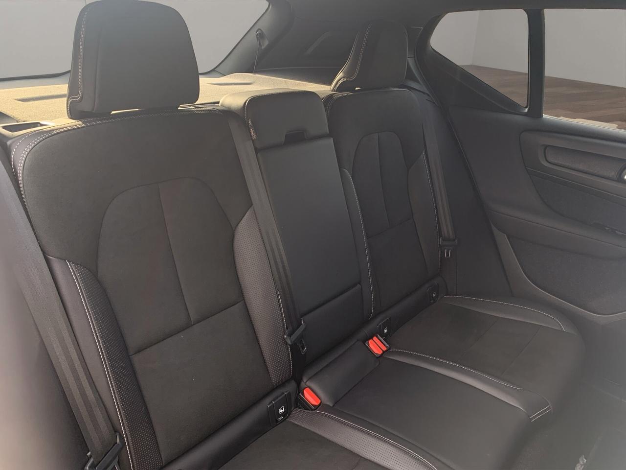 Volvo XC40 T5 AWD Geartronic R-design