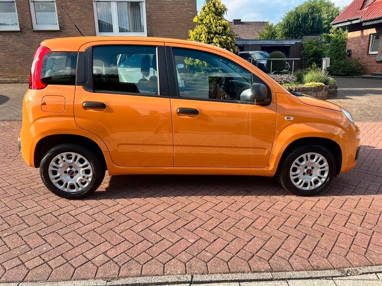 Fiat Panda 1.2 Lounge VARI COLORI