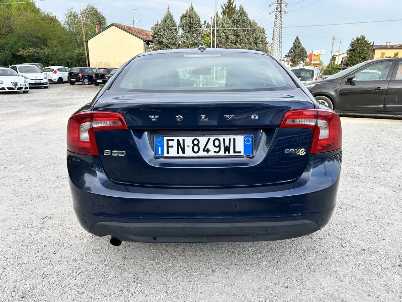 VOLVO S60 1.6 D2 115CV MOMENTUM UNICO PROPRIETARIO