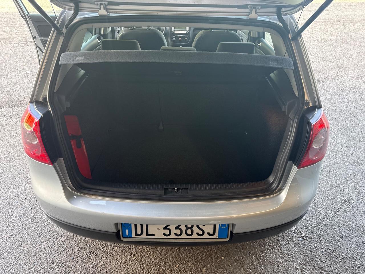 Volkswagen Golf 1.6 5p. Comfortline