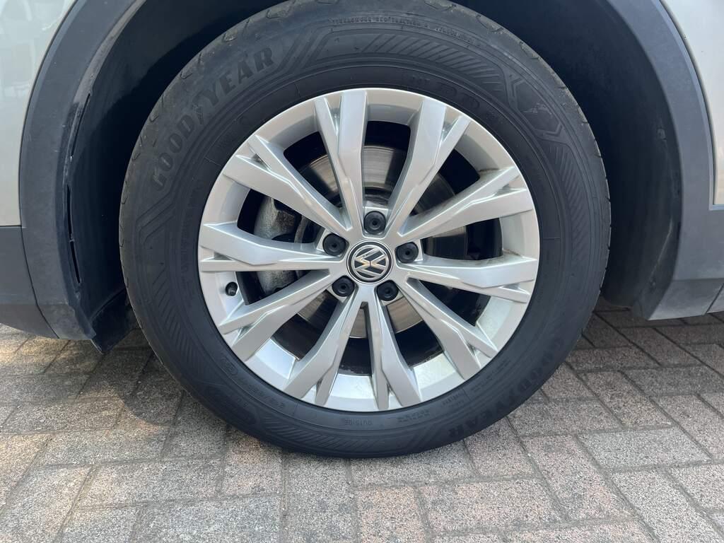 Volkswagen Tiguan 1.6 TDI SCR BlueMotion Business