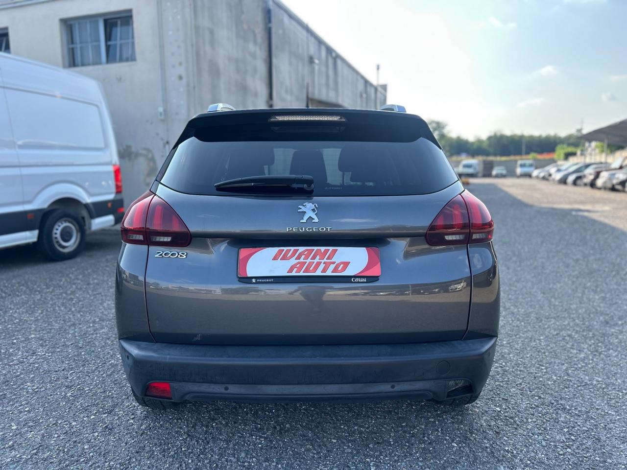 Peugeot 2008 BlueHDi