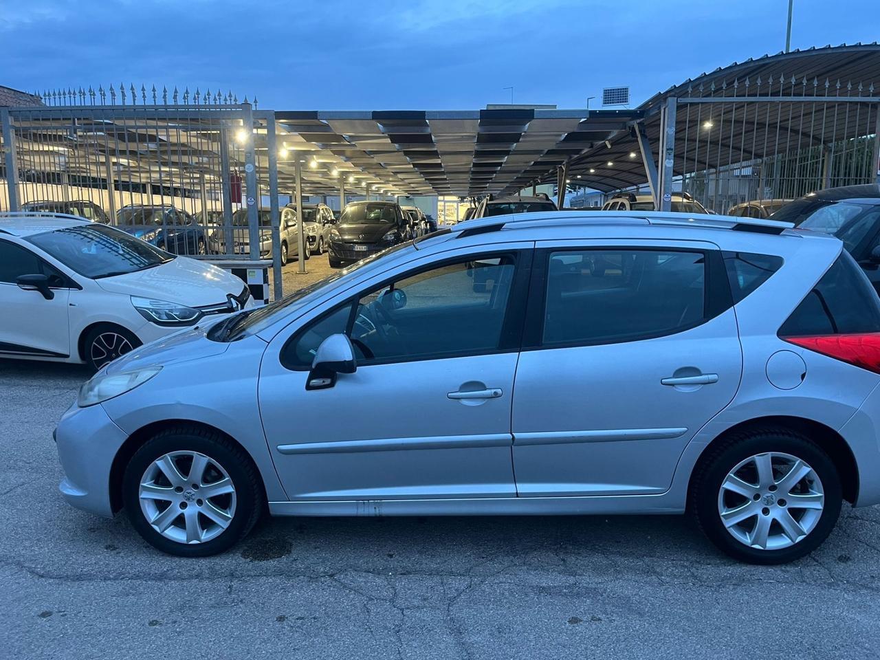 Peugeot 207 1.6 HDi 90CV SW Ciel Unipro 2009