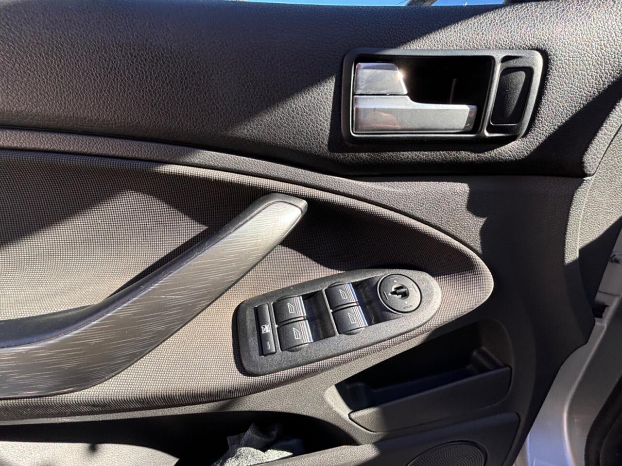 Ford C-Max 2.0 145 CV Bz.- GPL Titanium GPL VALIDO