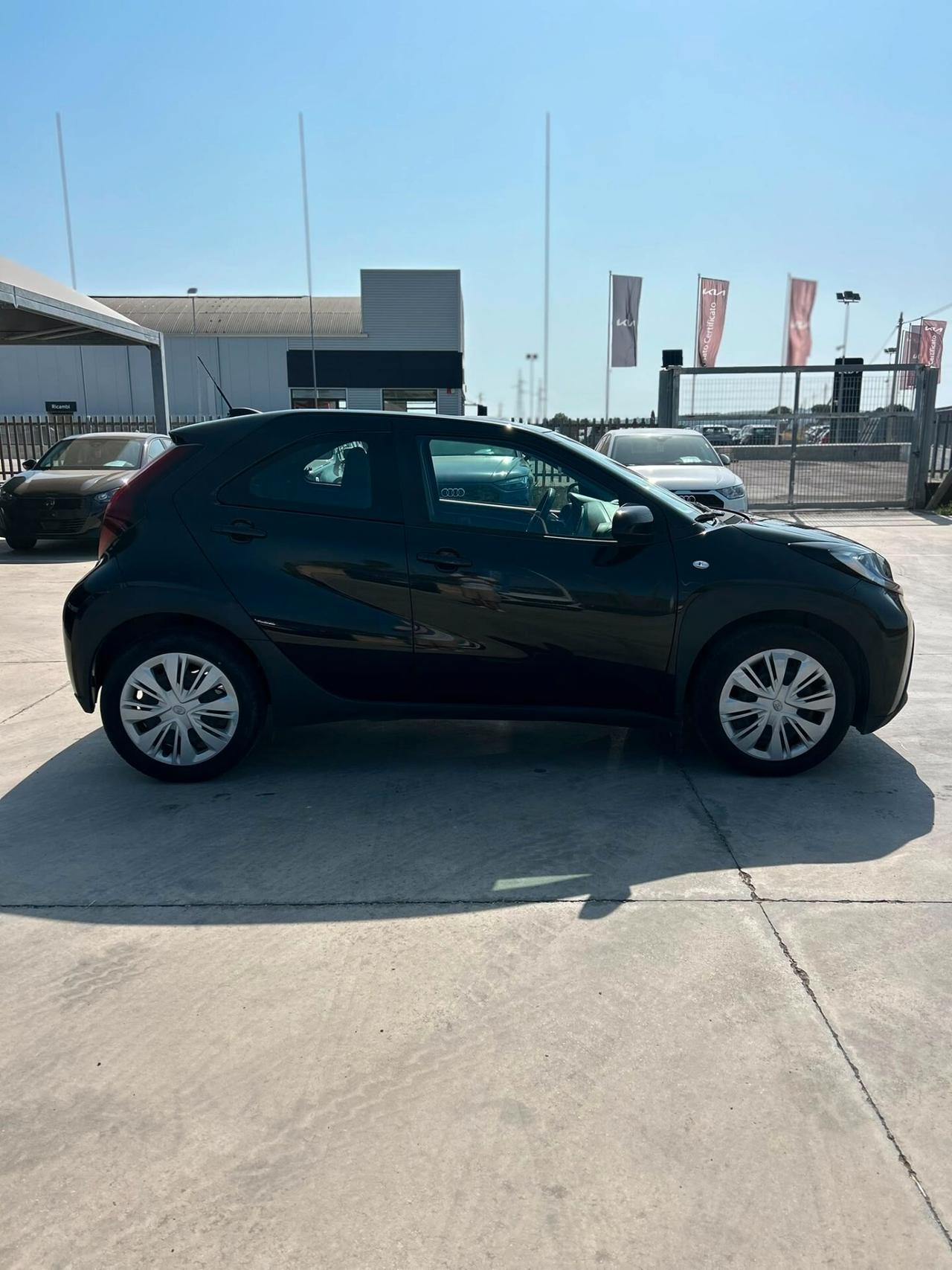 Toyota Aygo X 1.0 VVT-i 72 CV 5 porte Active S-CVT