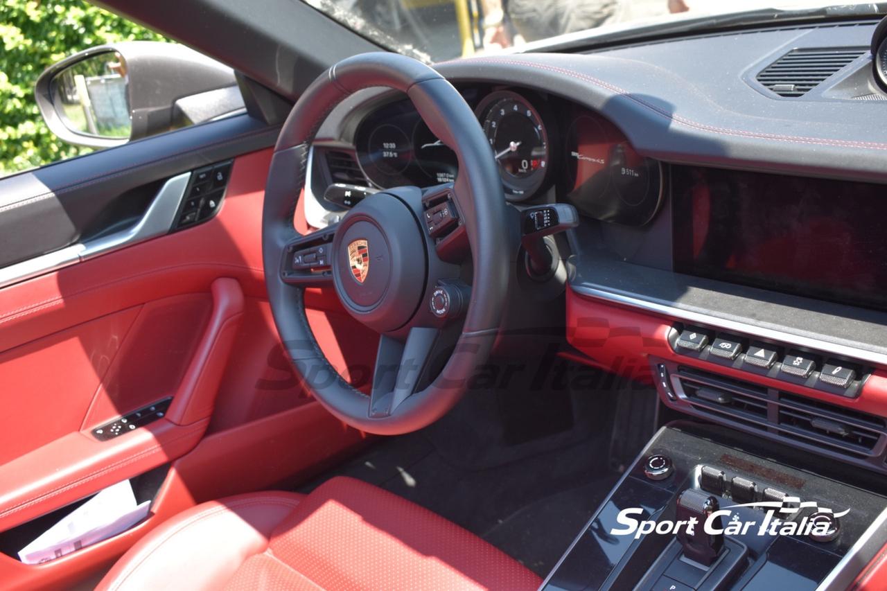 Porsche 911 Carrera 4S