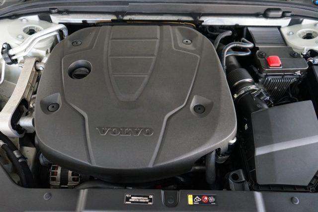 VOLVO V60 D3 Momentum Business Uniprop. Ufficiale Italia