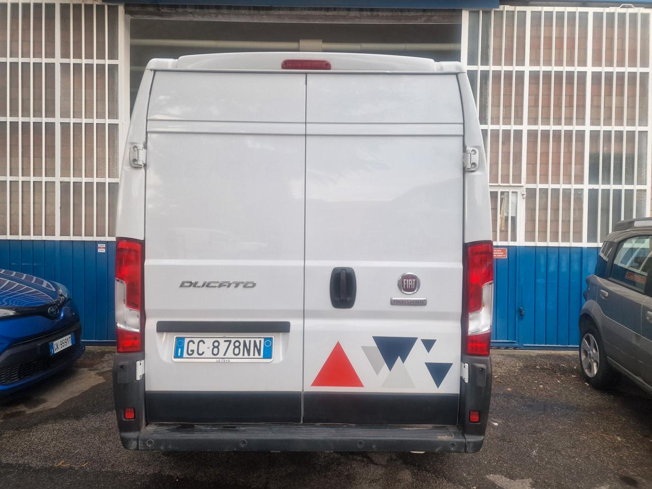 Fiat Ducato 33 2.3 MJT 120CV PM-TM Furgonerate da 190 al mese