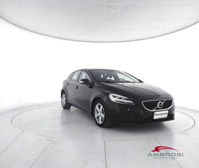 VOLVO V40 D2 Momentum