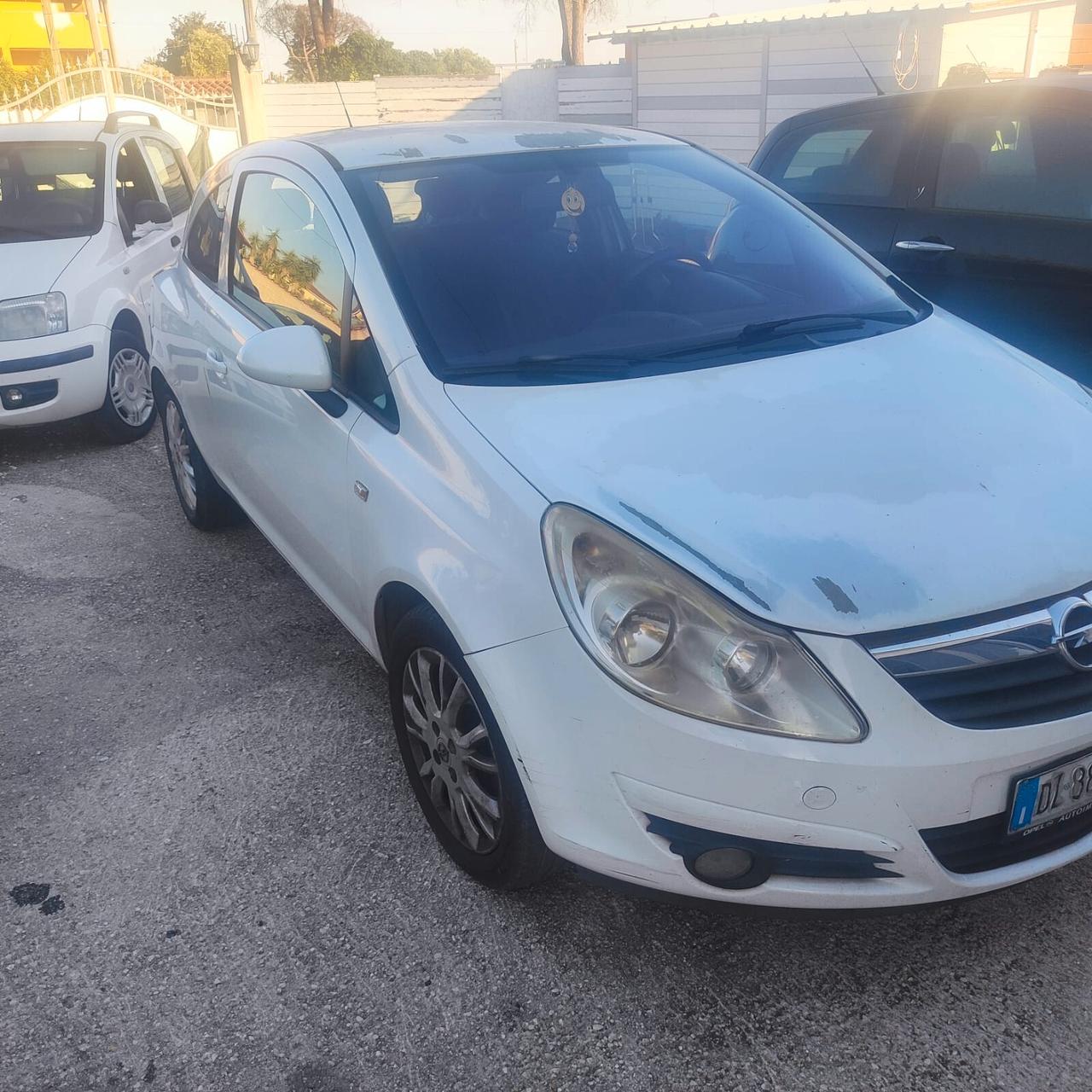 Opel Corsa 1.2 80CV 3 porte GPL-TECH Club