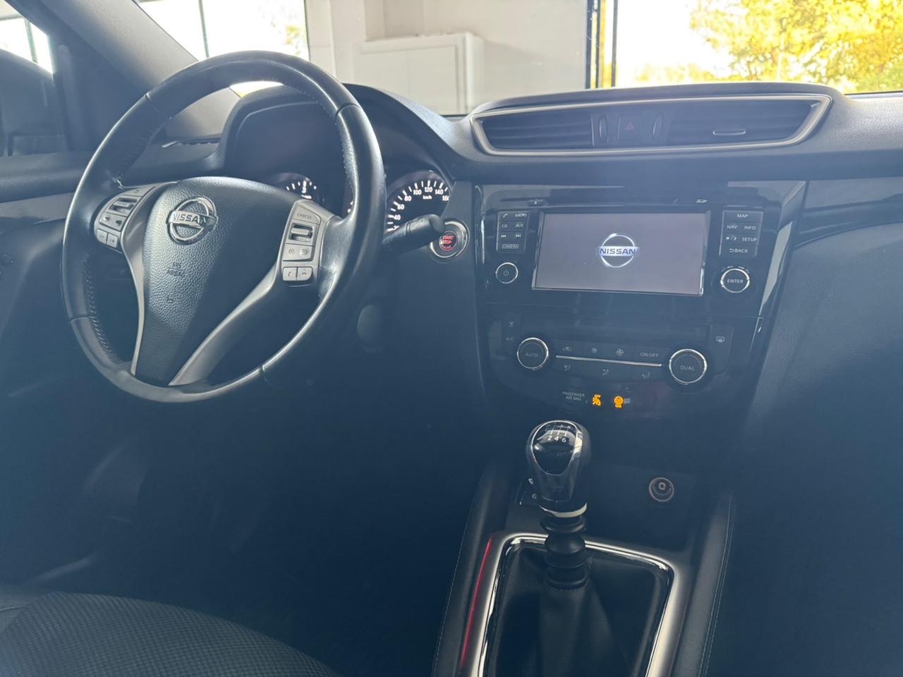 Nissan Qashqai 1.6 dCi tetto/camera