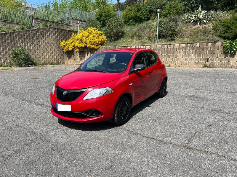 Lancia Ypsilon 5 Porte 1.2 2019 ecochic Gpl 69cv 65000KM.