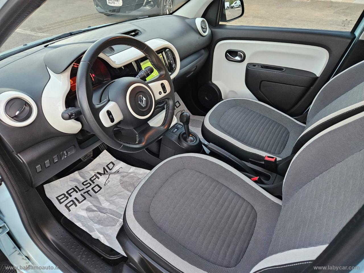 RENAULT Twingo TCe 90 CV EDC Intens