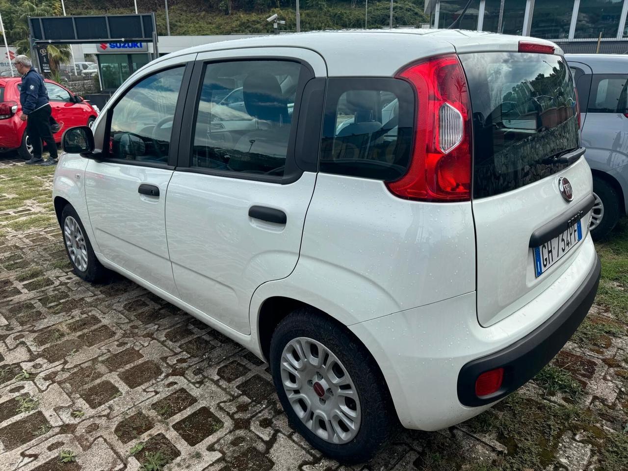 Fiat Panda 1.0cc Hybrid 70cv