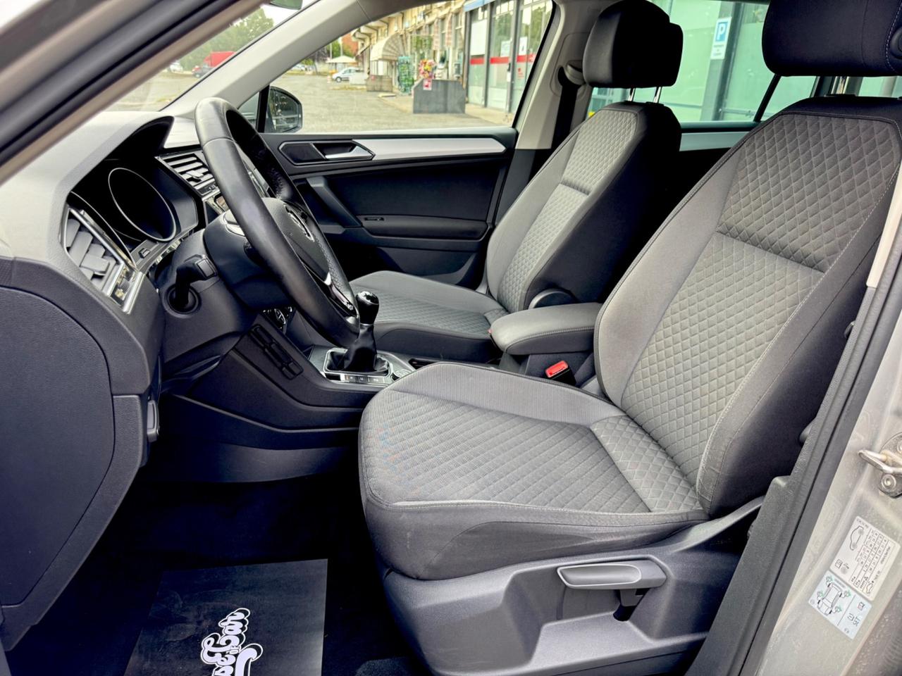 Volkswagen Tiguan 2.0 TDI SCR 4MOTION Business BlueMotion Technology