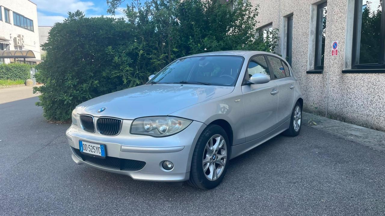 Bmw 116 116i cat 5 porte Futura