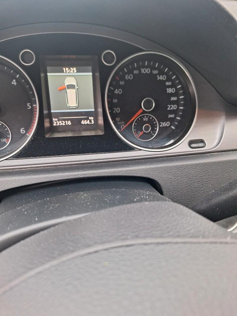 VOLKSWAGEN Passat 7ª serie Passat Var. Bs. 2.0...