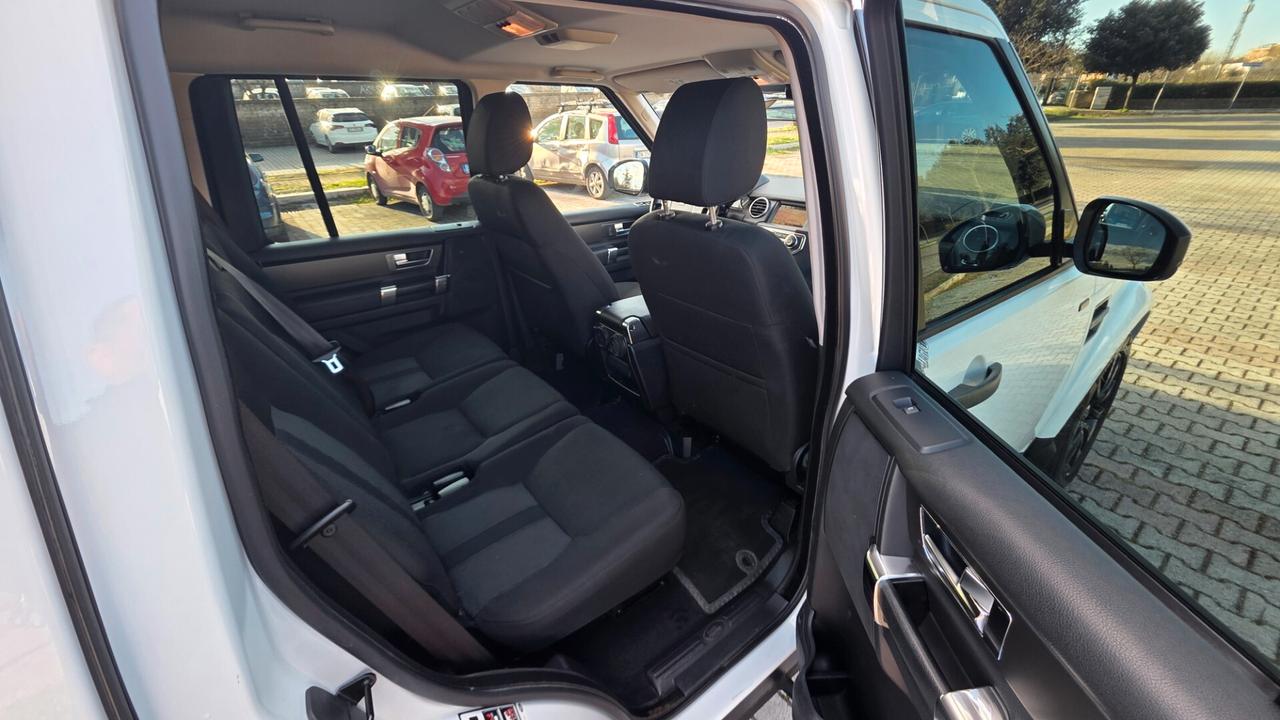 Land Rover Discovery 4 3.0 SDV6 249CV SE