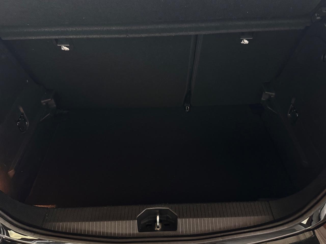 Opel Corsa 1.4 90CV GPL Tech 5 porte Innovation
